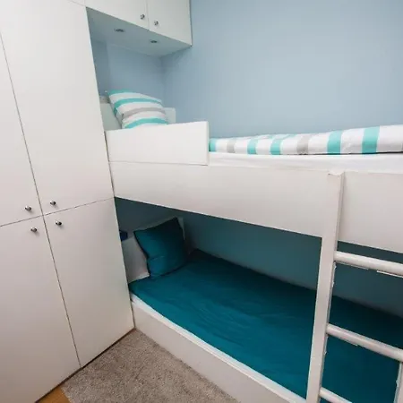 Flat App Entier N106 F3 * Paris